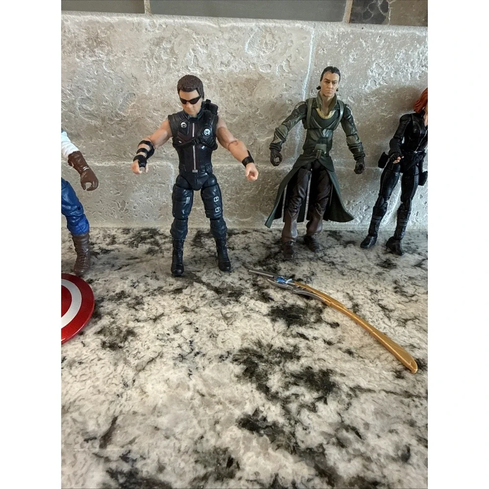 6 Marvel Universe Figure Lot Hulk Ironman, Caption America 4